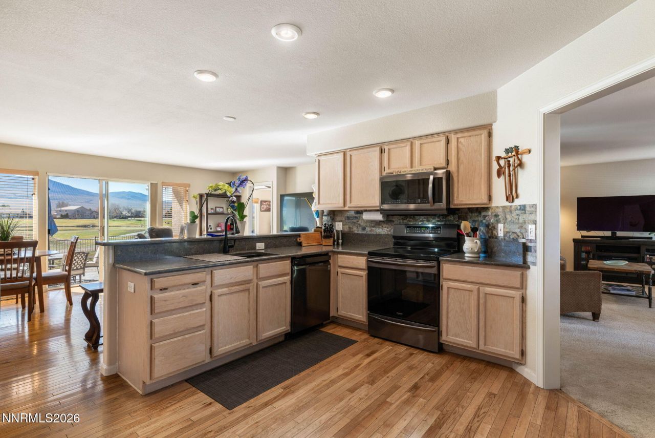 207 La Costa Avenue, Dayton, NV 89403 Photo