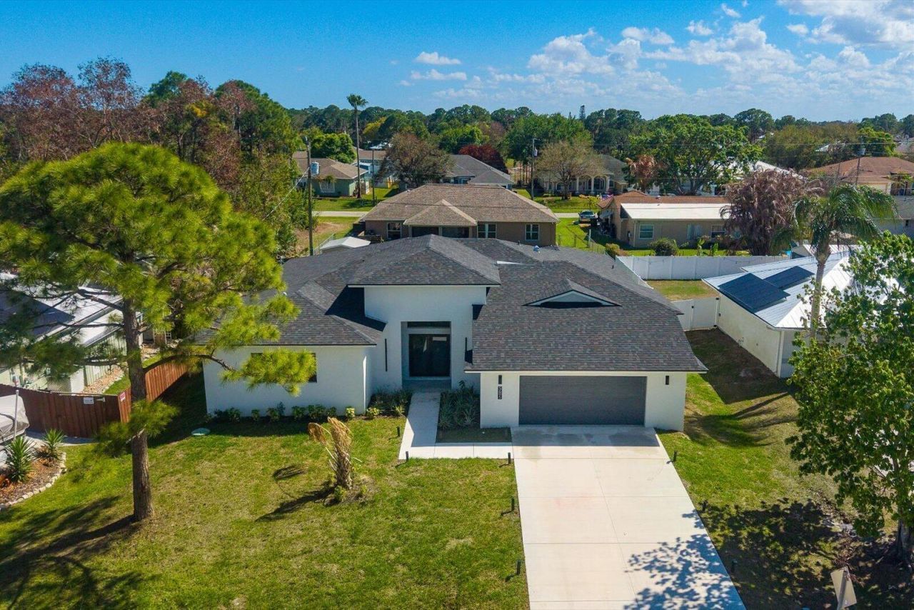 5691 NW North Macedo Boulevard, Port Saint Lucie, FL 34983 Photo