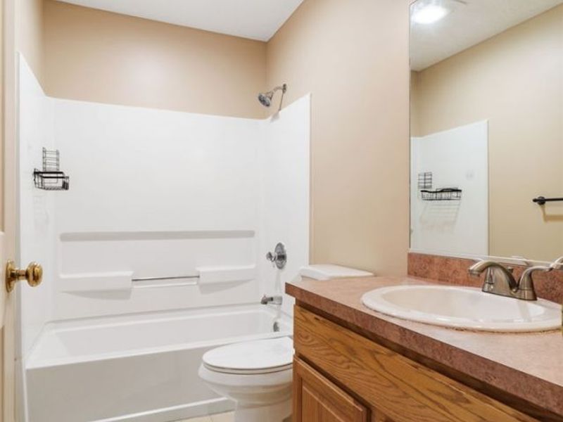 7606 Oakdale Street NW, Massillon, OH 44646 Photo 24