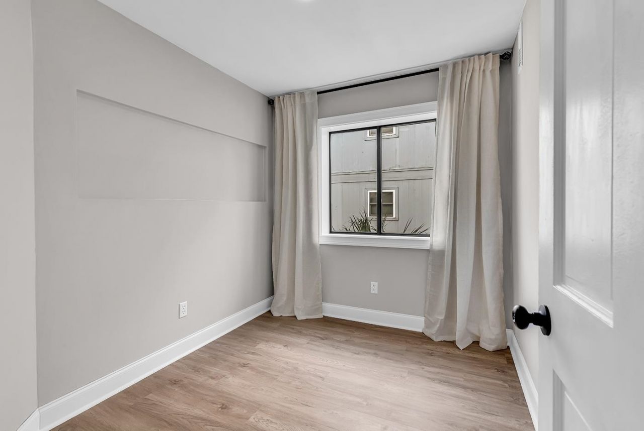 627 North Waccamaw Dr. Photo 23