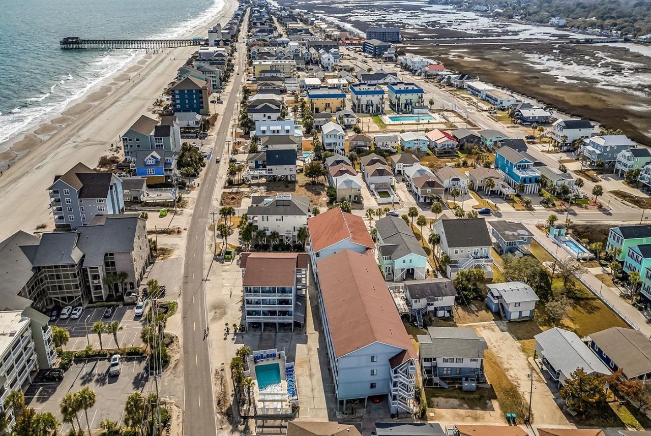 627 North Waccamaw Dr. Photo 4