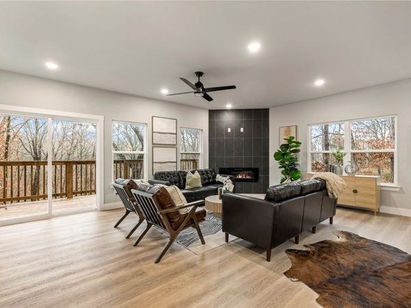 6 Duart Lane , Bella Vista, AR 72715