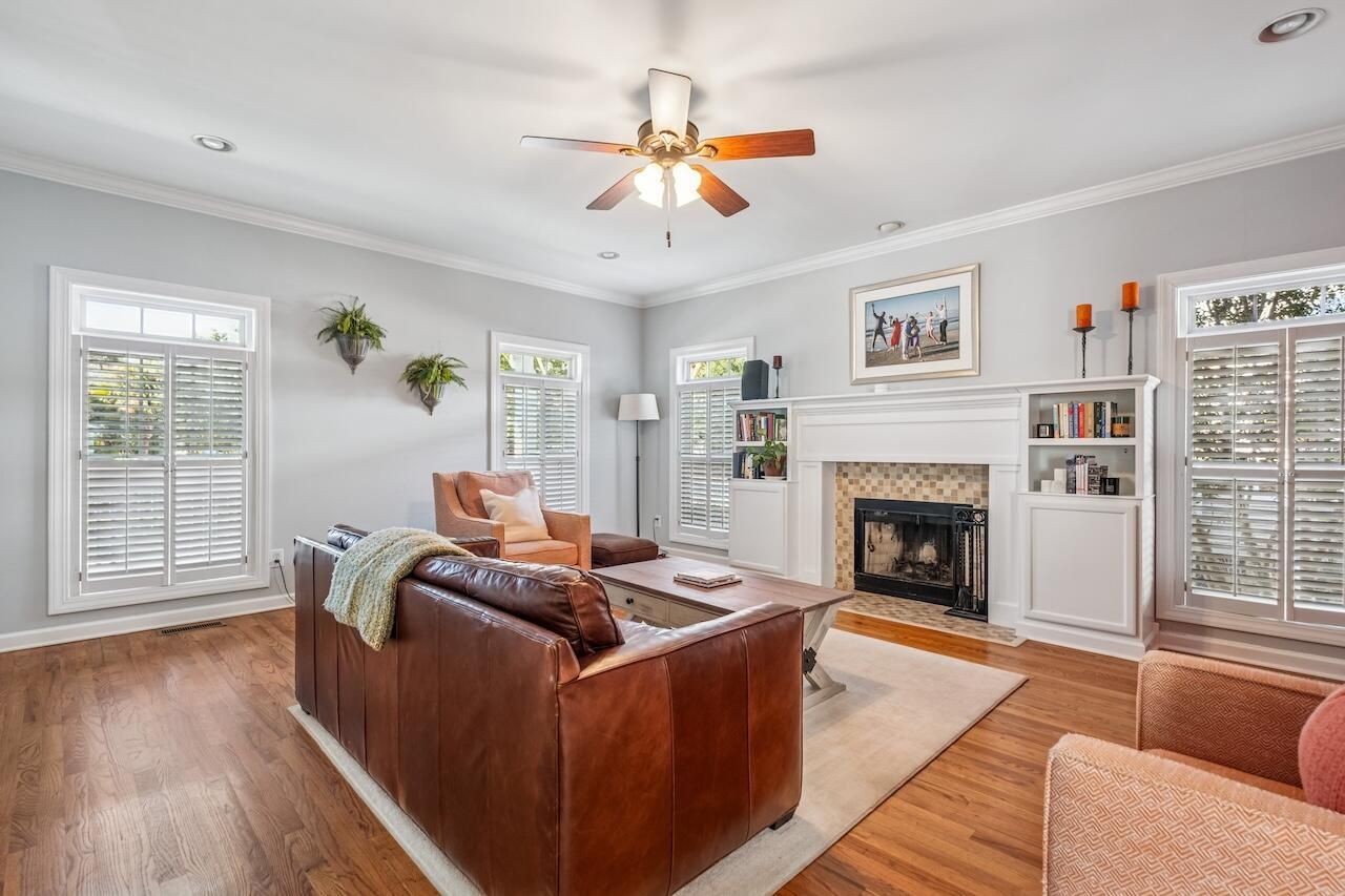 2605 Rivertowne Parkway Photo 8