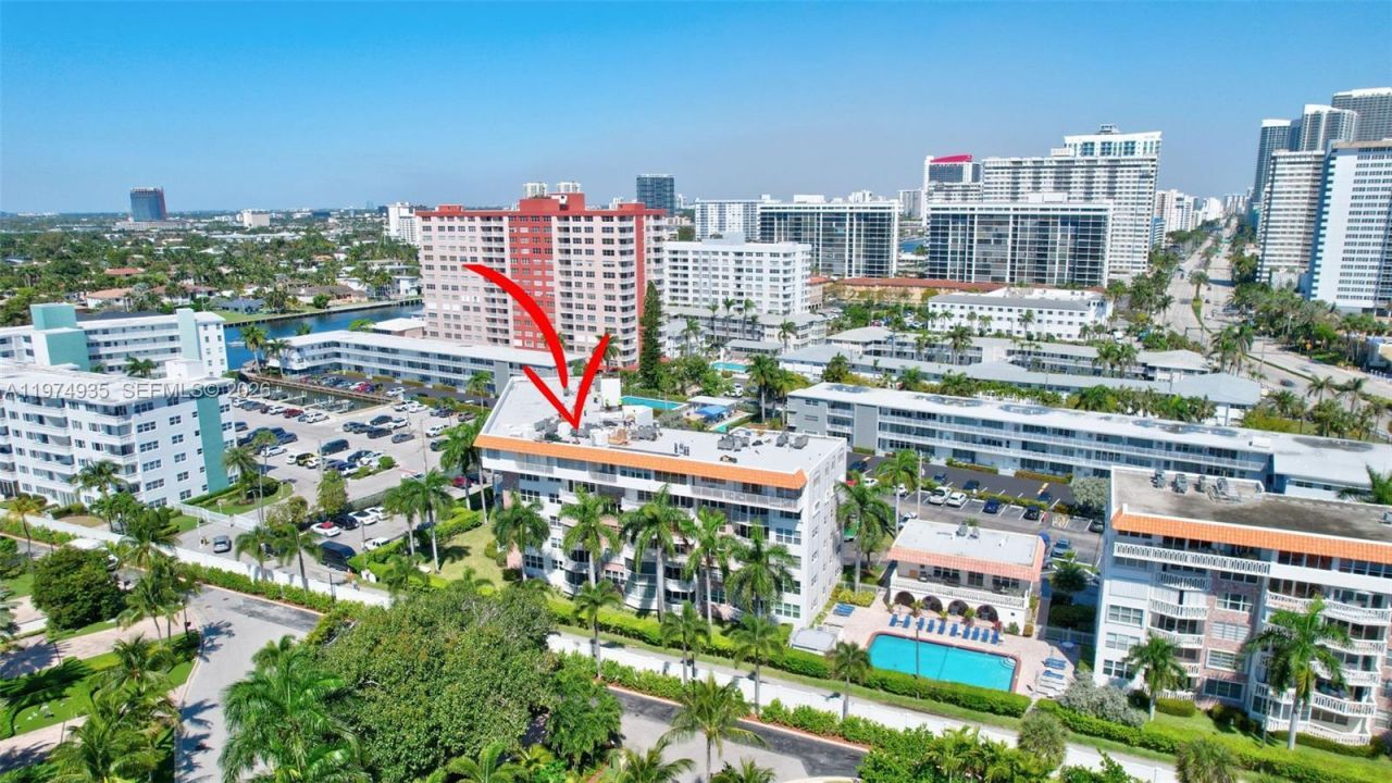 3181 S Ocean Dr , Unit 305, Hallandale Beach, FL 33009 Photo