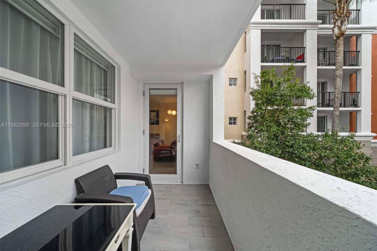 17125 N Bay Rd, Unit 3312, Sunny Isles Beach, FL 33160 Photo