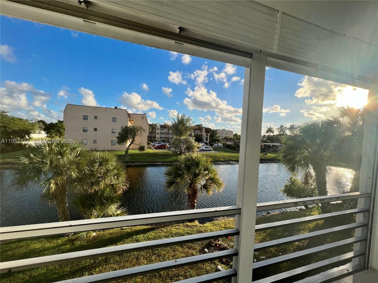8595 Sunrise Lakes Blvd , Unit 207, Sunrise, FL 33322 Photo