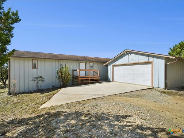 111 Janine, Canyon Lake, TX 78133