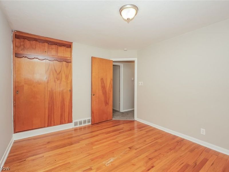 6045 Dunham Road, Maple Heights, OH 44137 Photo 14
