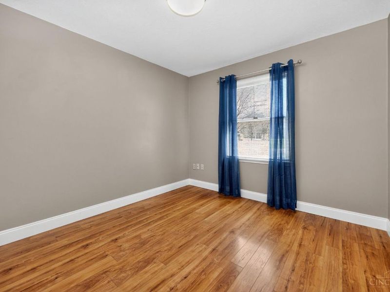 414 Castle Avenue, Mount Orab, OH 45154 Photo 13