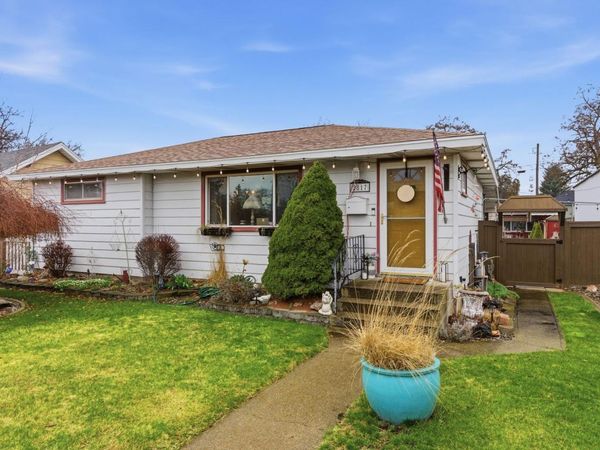 2817 N Lee St, Spokane, WA 99207