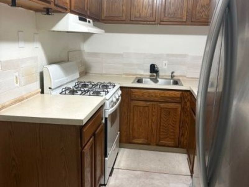25735 Lorain Road, Unit 120, North Olmsted, OH 44070 Photo 4