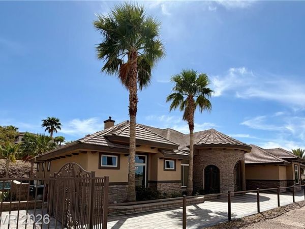 1206 Peach Bluff Court, Henderson, NV 89002