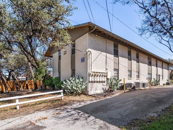 2411 S 5th ST, Austin, TX 78704