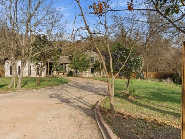 8707 White Cliff DR, Austin, TX 78759