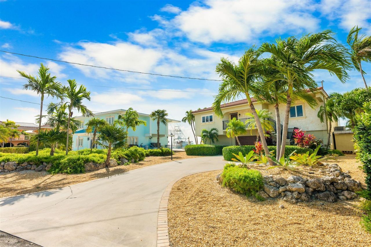 250 W Seaview Circle, Duck, FL 33050 Photo