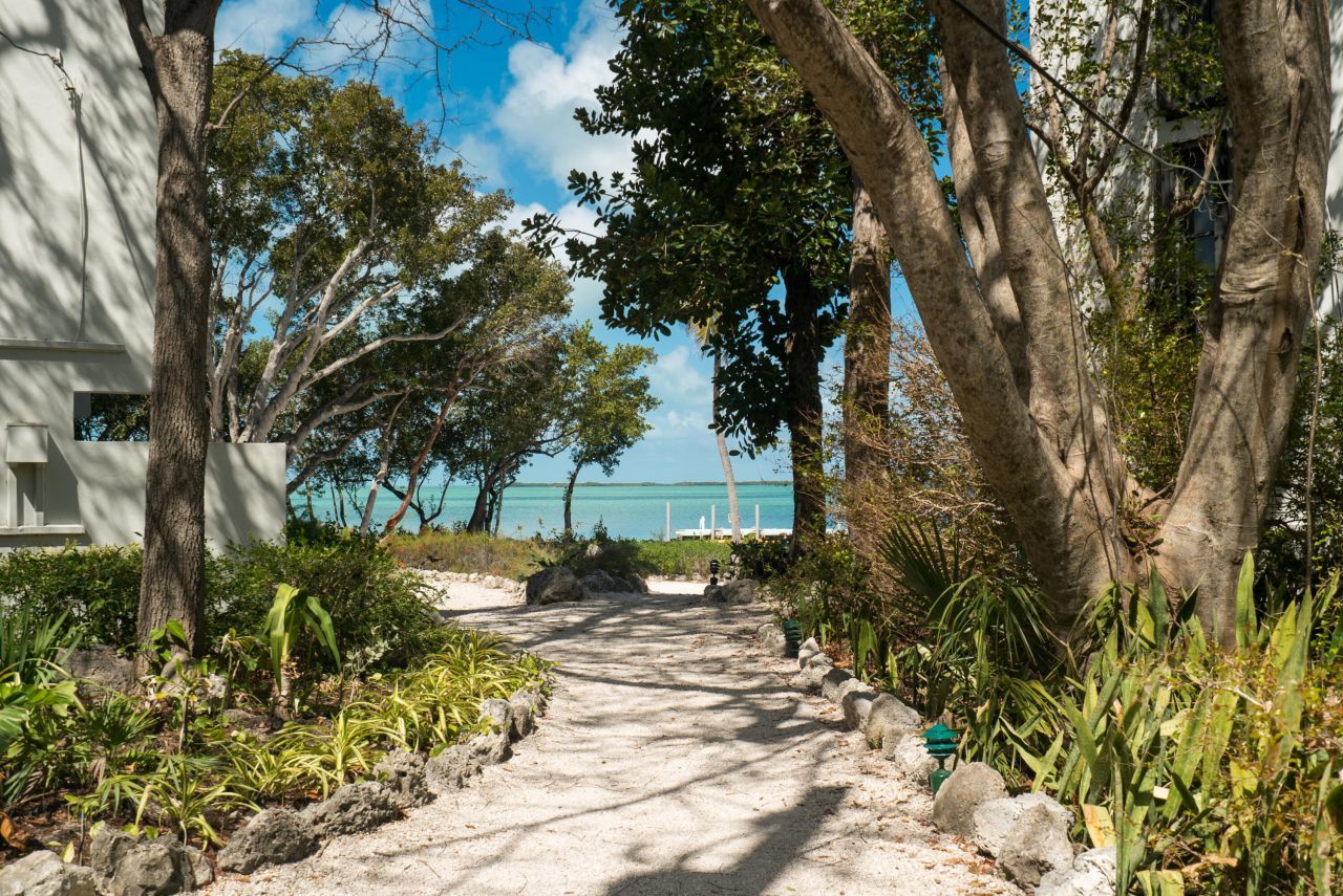97652 Overseas Highway, Unit M4, Key Largo, FL 33037 Photo