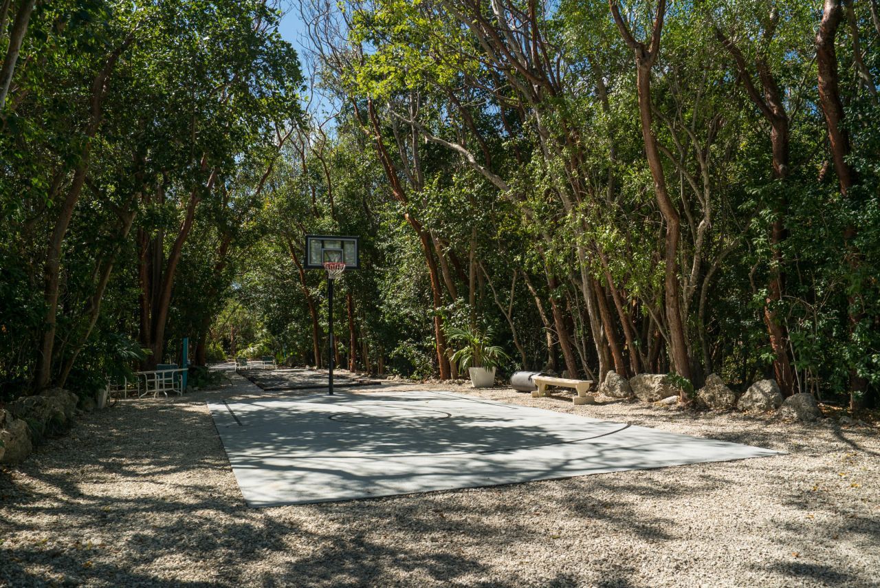 97652 Overseas Highway, Unit M4, Key Largo, FL 33037 Photo