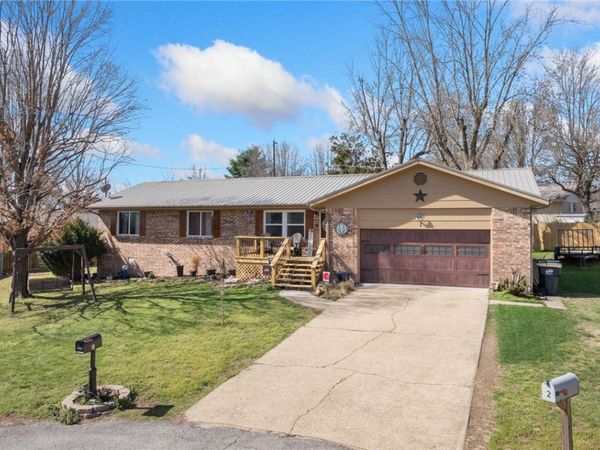 1 Skyline Cove, Harrison, AR 72601