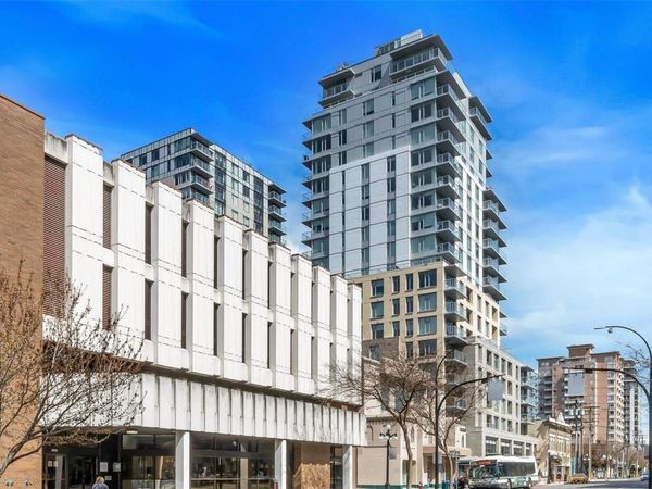 848 Yates St, Unit 1003, Victoria, BC V8W 0G2