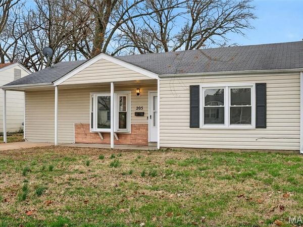 205 Brackleigh Lane, Florissant, MO 63031