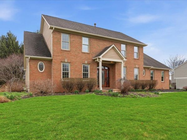 7894 Windsor Avenue NW, Canal Winchester, OH 43110