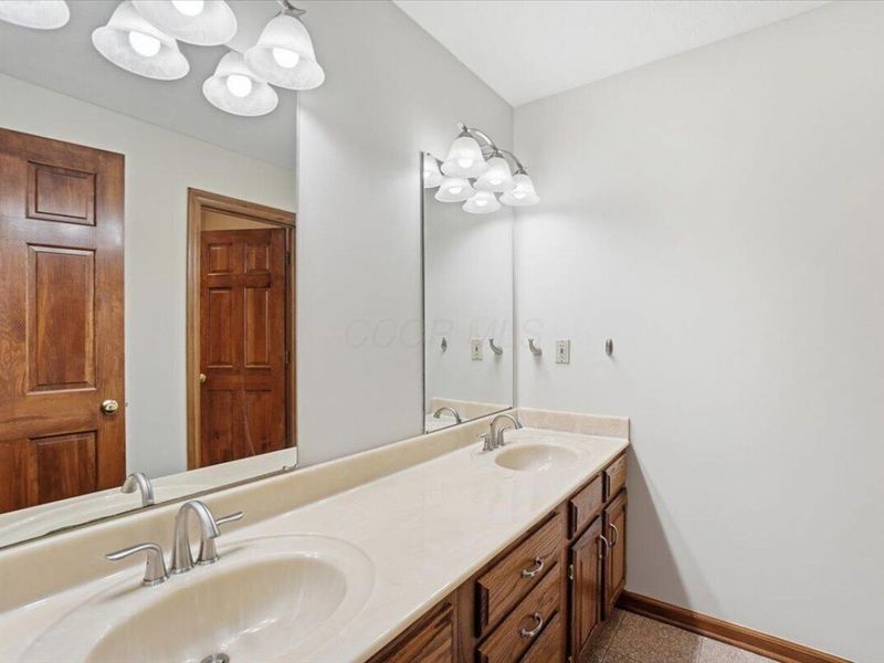 7894 Windsor Avenue NW, Canal Winchester, OH 43110 Photo 26