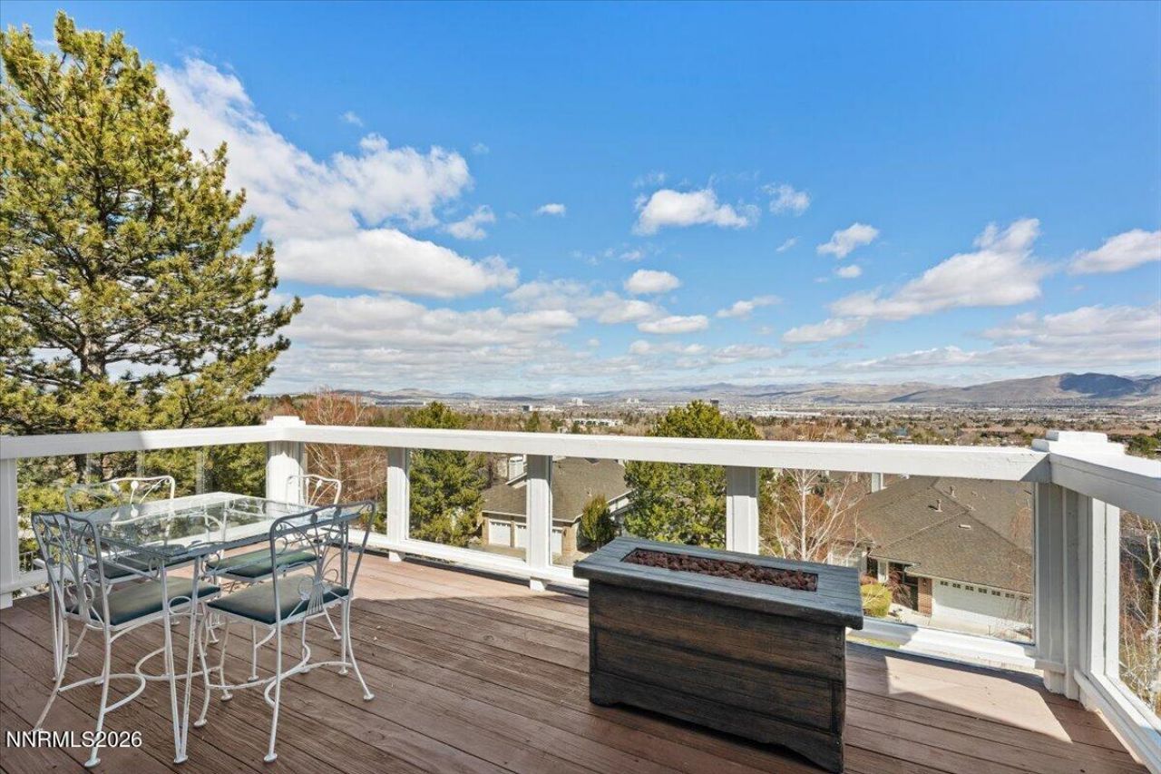 6103 Carriage House Way, Reno, NV 89519 Photo