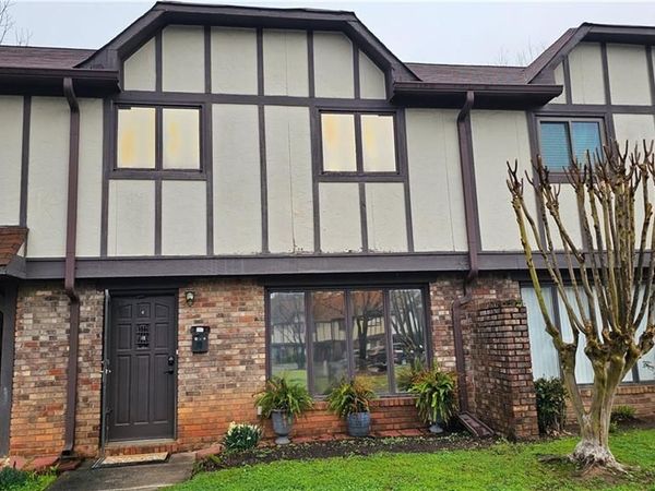 1807 Ashborough Circle SE, Unit C, Marietta, GA 30067
