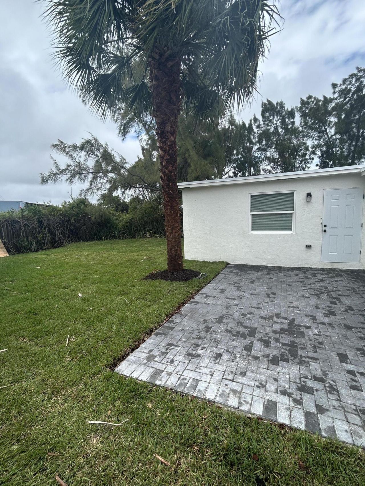 1531 W Avenue H W, Riviera Beach, FL 33404 Photo