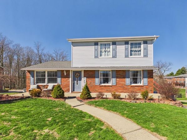 5 Greentree Road, Wheeling, WV 26003