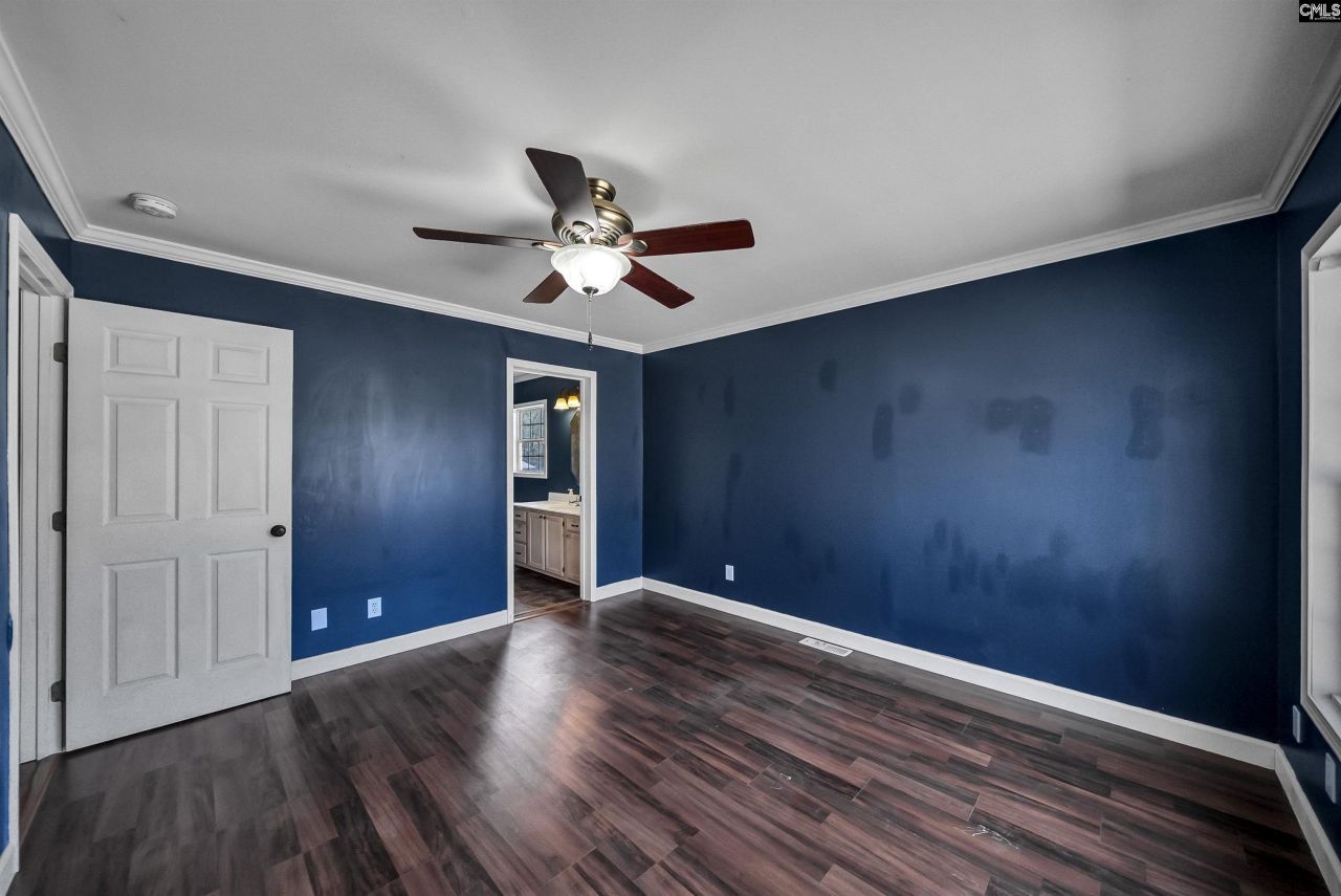 233 Drawdebil Court  Photo 22