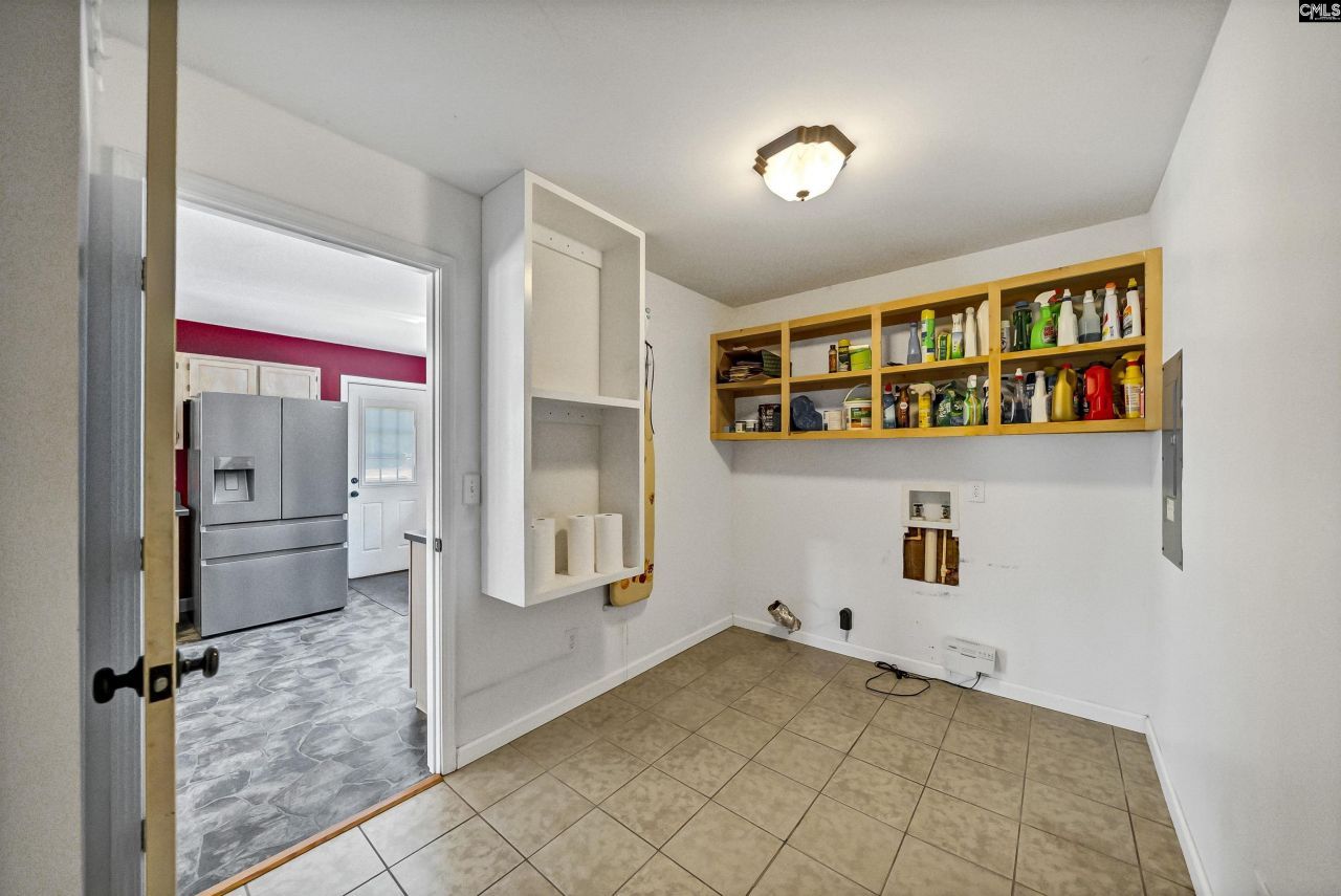 233 Drawdebil Court  Photo 26