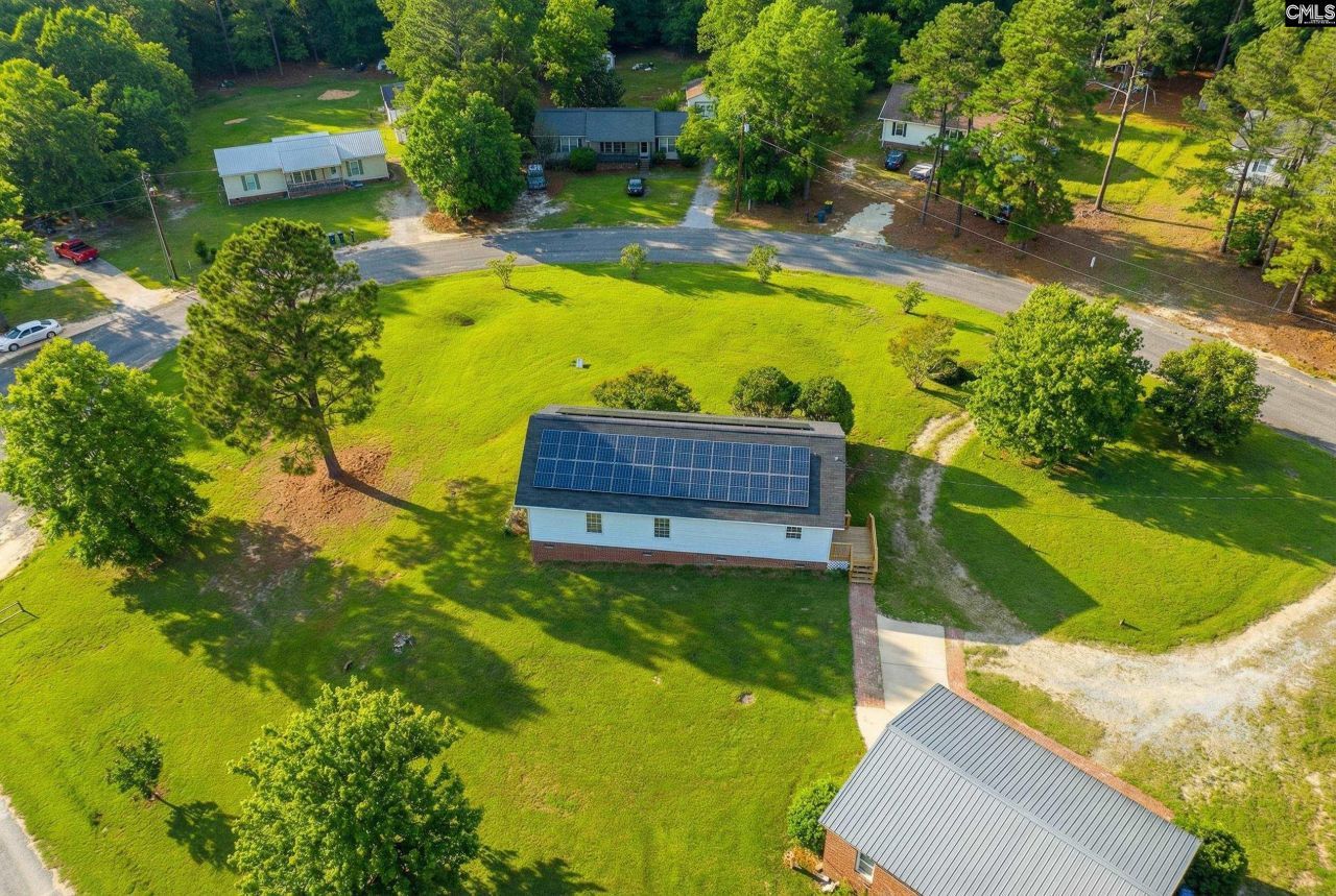 233 Drawdebil Court  Photo 33