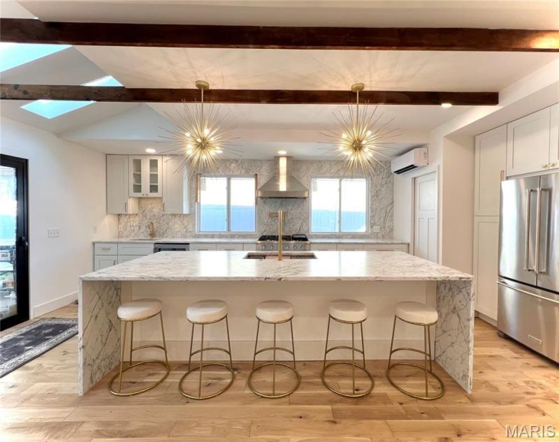 2735 Saint Peters Howell Road, Saint Peters, MO 63376 Main Photo