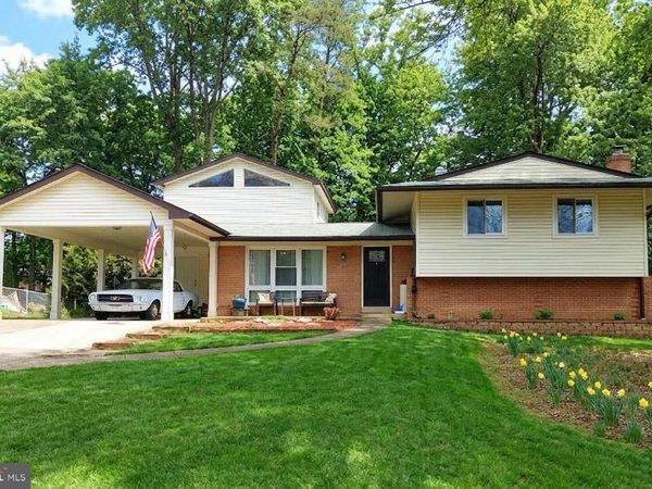 11106 DEL RIO DRIVE , FAIRFAX, VA 22030