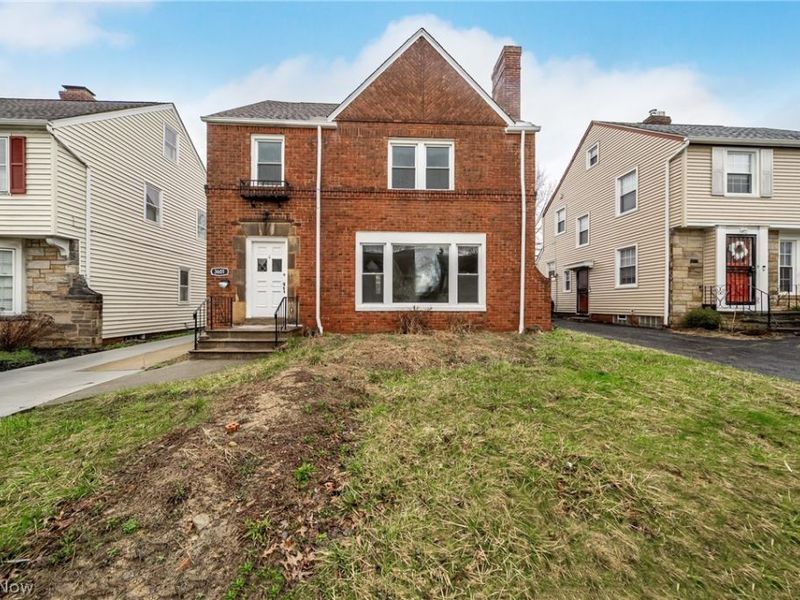 3601 Tullamore Road, University Heights, OH 44118 Photo 1