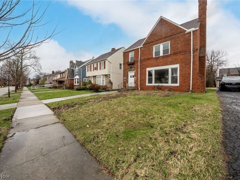 3601 Tullamore Road, University Heights, OH 44118 Photo 5