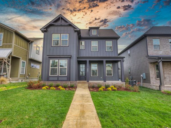 502 Eastboro Dr, Nashville, TN 37209