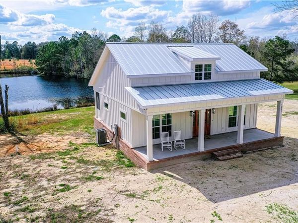 1002 Azalea Drive, Hoboken, GA 31542