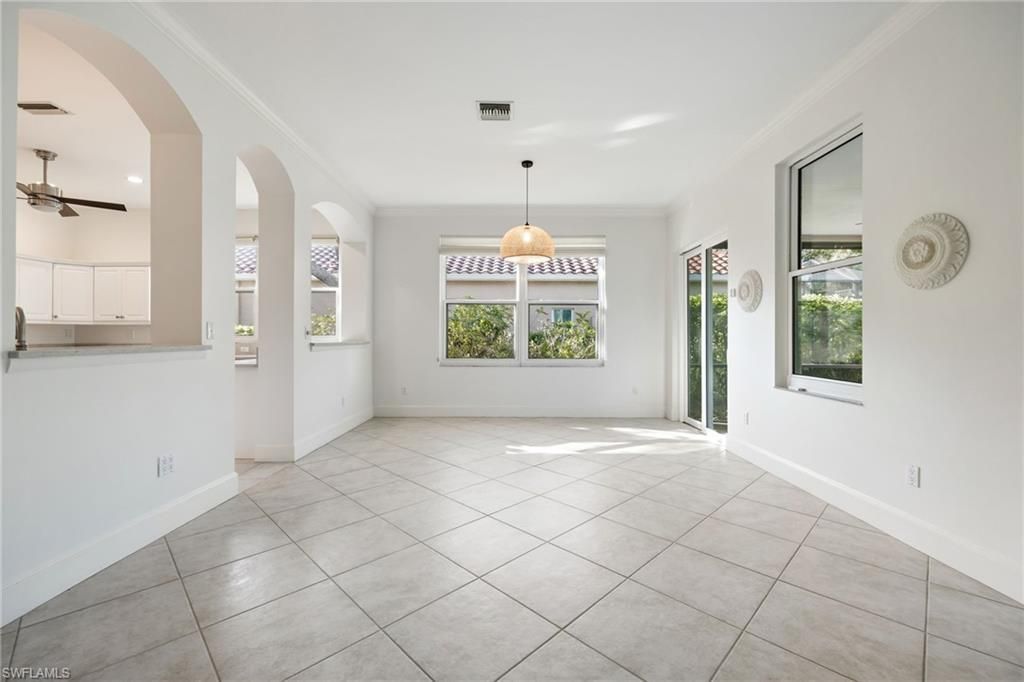 982 Fountain Run, Naples, FL 34119 Photo