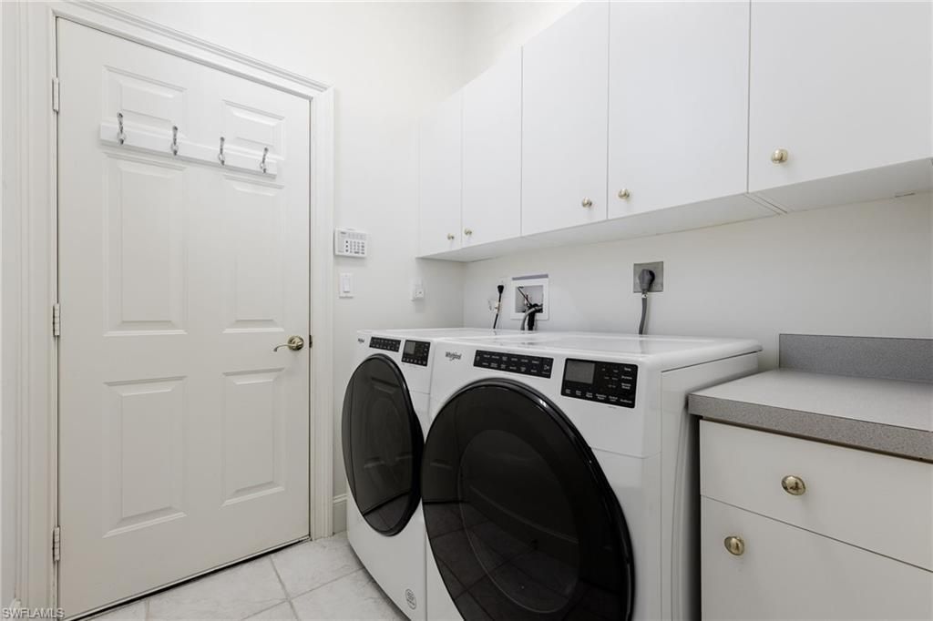 982 Fountain Run, Naples, FL 34119 Photo