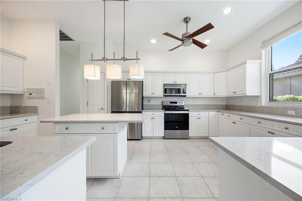 982 Fountain Run, Naples, FL 34119 Photo