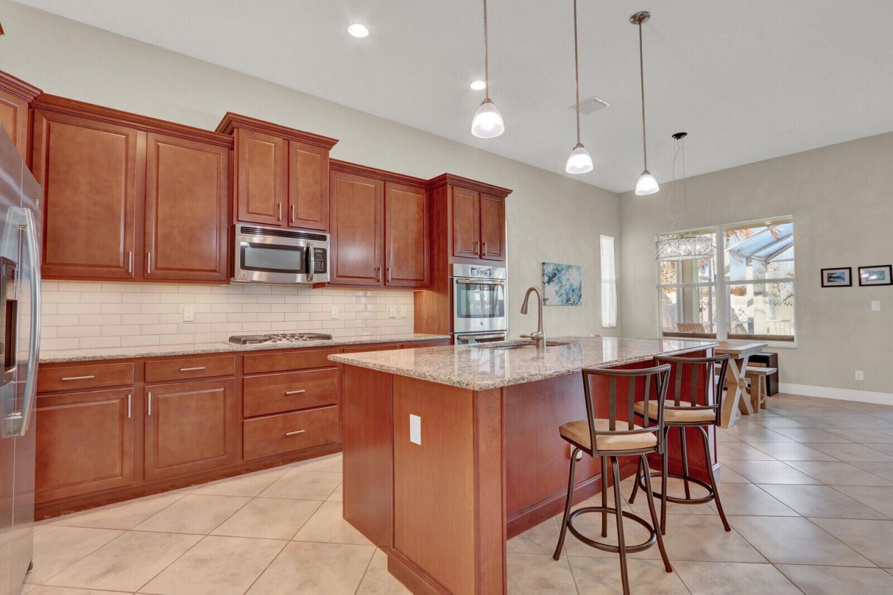 10283 SW Waterway Lane, Port Saint Lucie, FL 34987 Photo