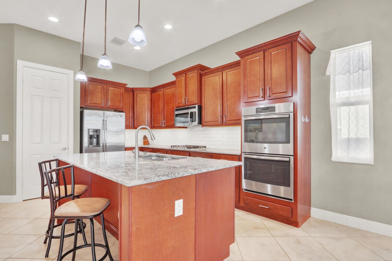 10283 SW Waterway Lane, Port Saint Lucie, FL 34987 Photo