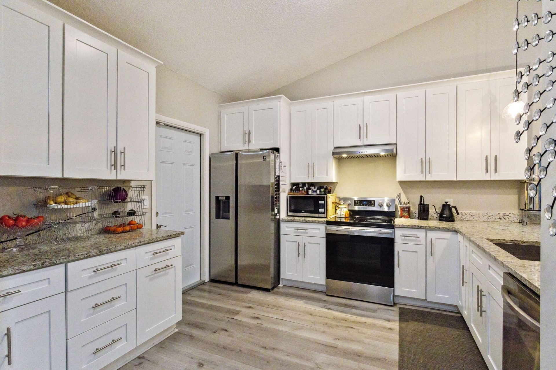 8207 NW 70th St, Unit 8207, Tamarac, FL 33321 Photo