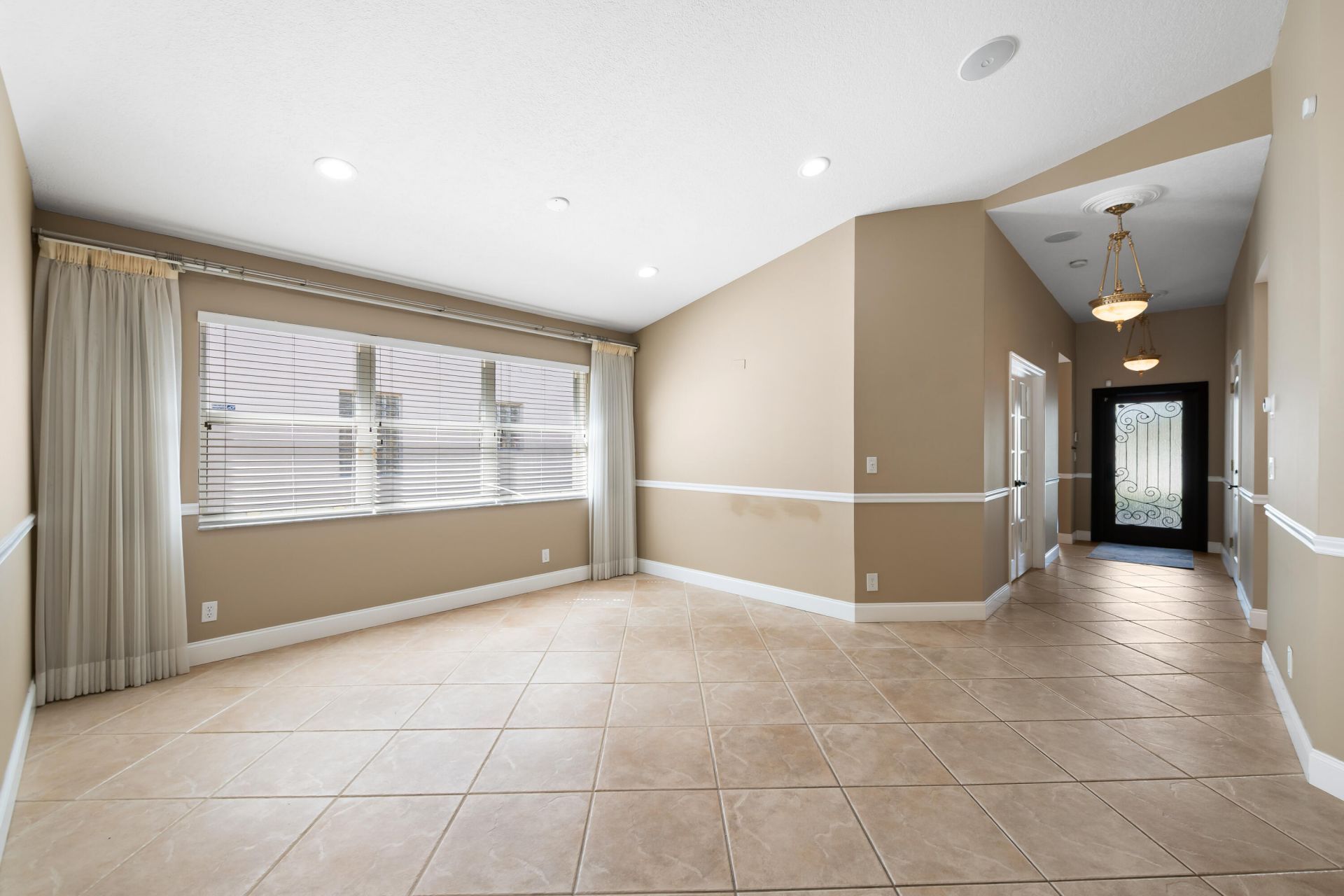 2850 E Sable Circle, Margate, FL 33063 Photo