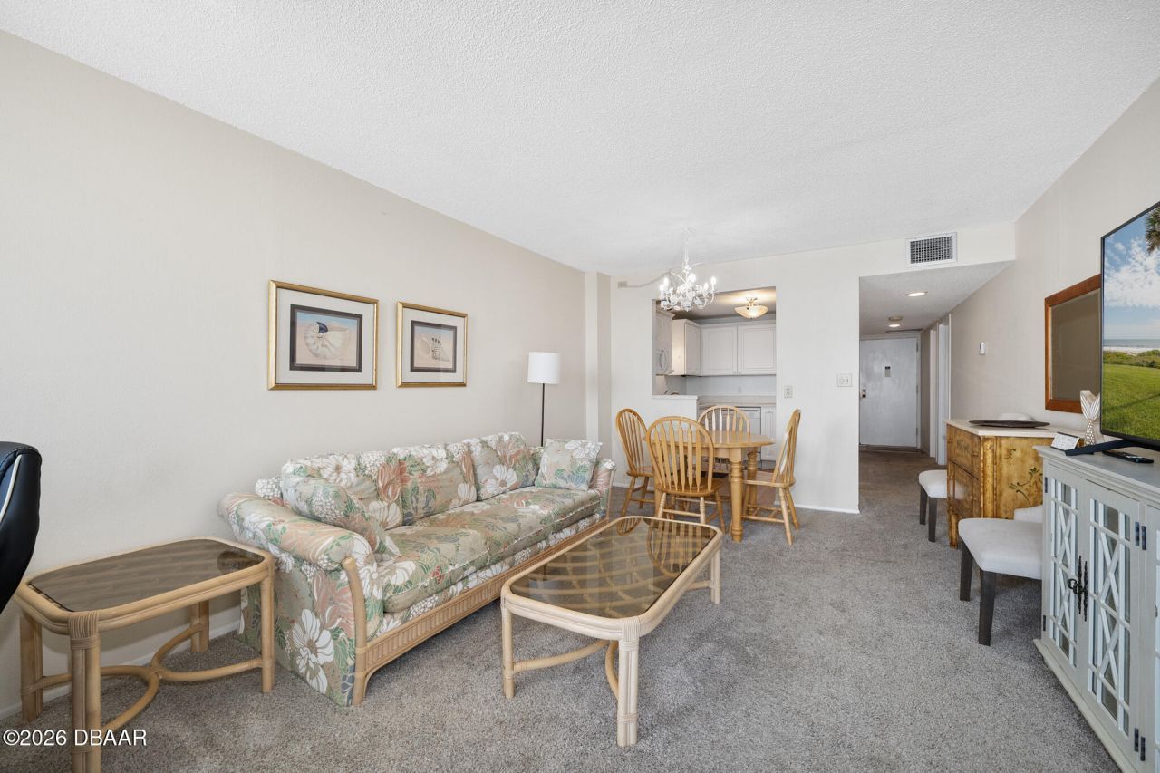 925 N Halifax Avenue, Unit 204, Daytona Beach, FL 32118 Photo
