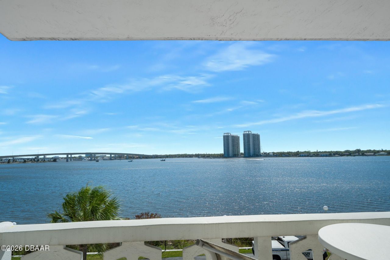 925 N Halifax Avenue, Unit 204, Daytona Beach, FL 32118 Photo