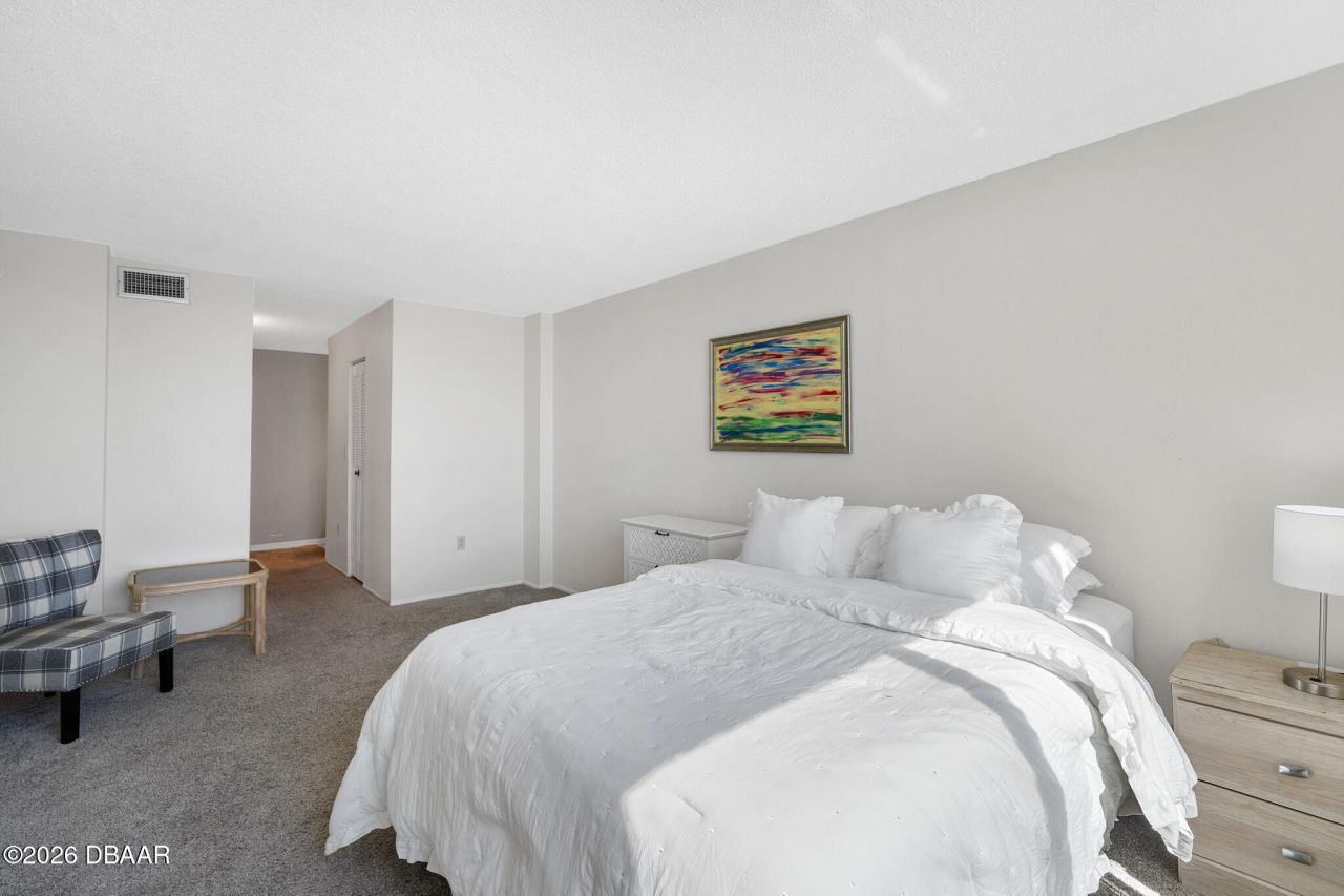 925 N Halifax Avenue, Unit 204, Daytona Beach, FL 32118 Photo