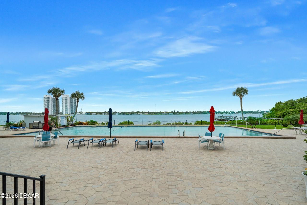 925 N Halifax Avenue, Unit 204, Daytona Beach, FL 32118 Photo